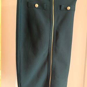 Elegant Dark Green Zip-Up Skirt